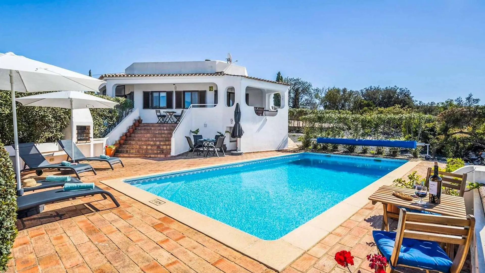 Villa Franco Corotelo 0*,